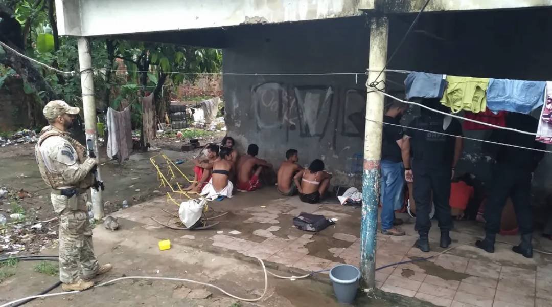 Polícia cumpre mandados em operação contra furtos e receptação de fios em Rio Branco