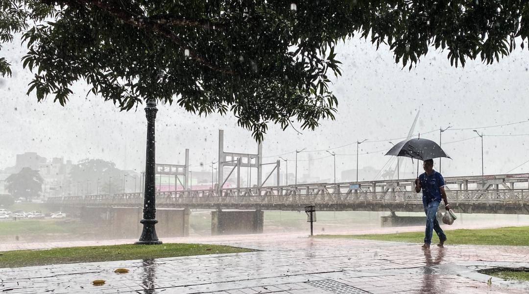 Em cerca de 6h, chove 22,4% do esperado para todo o mês de fevereiro em Rio Branco