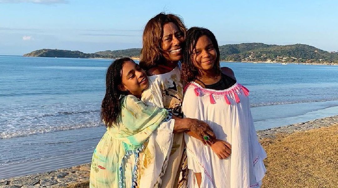Glória Maria deixa 2 filhas adolescentes: “Minhas vidas. Meus amores”