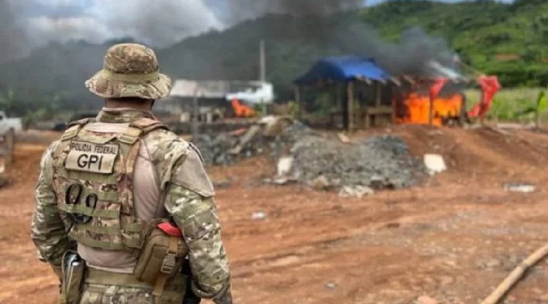 Polícia Federal e Ibama deflagram operações para desmobilizar garimpo ilegal em Canaã dos Carajás (PA)
