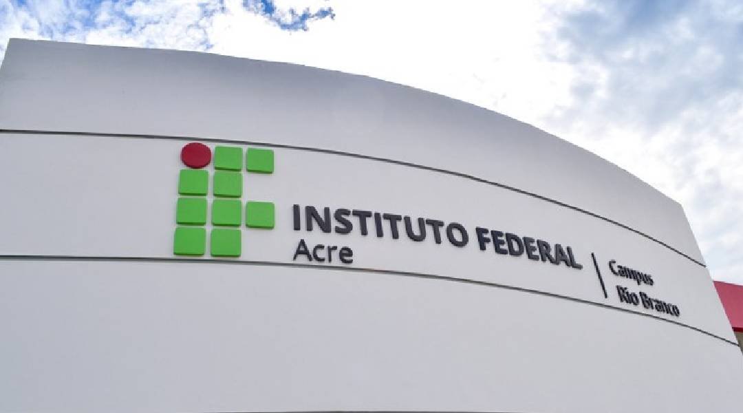 Ifac divulga resultado de seleção para cursos superiores e convoca aprovados para matrícula