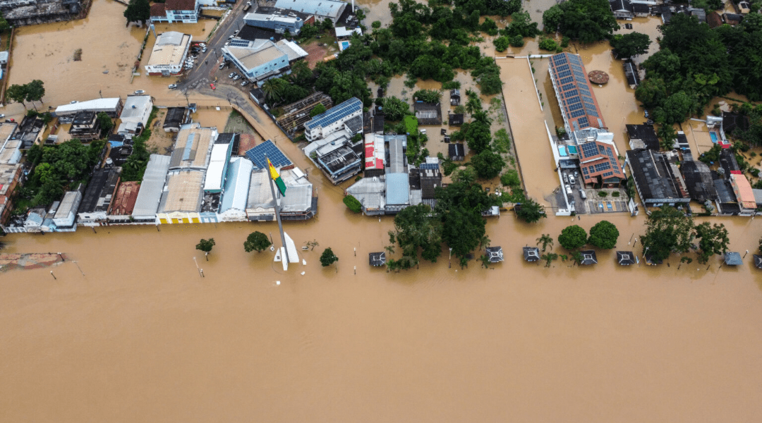 Rio Acre atinge terceira maior cota da história e deixa mais de 50 mil afetados em Rio Branco