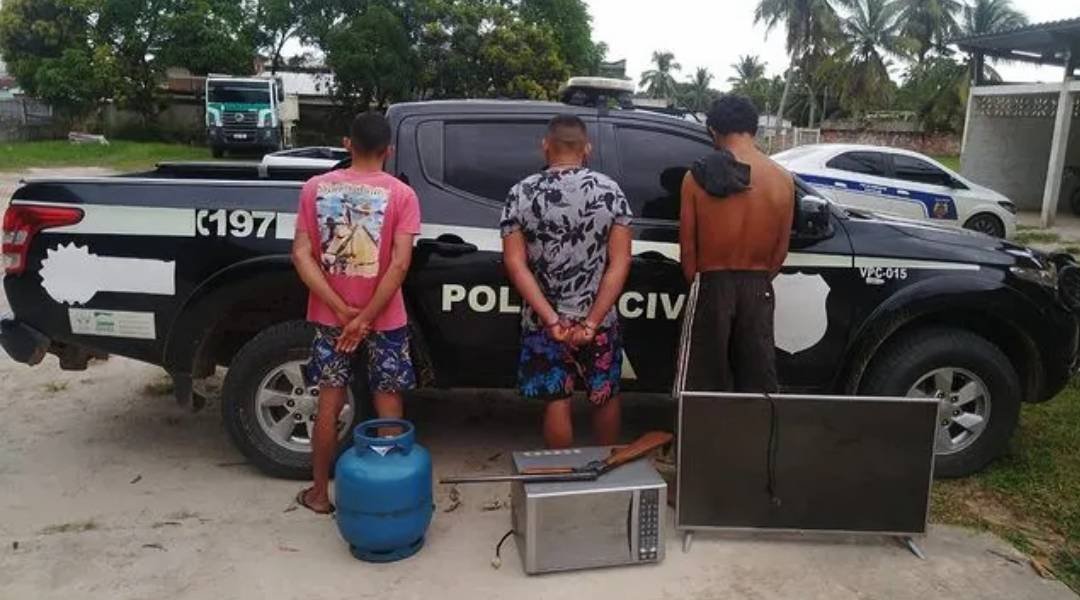 Trio é preso por furto, tráfico de drogas e posse ilegal de arma de fogo em Mâncio Lima