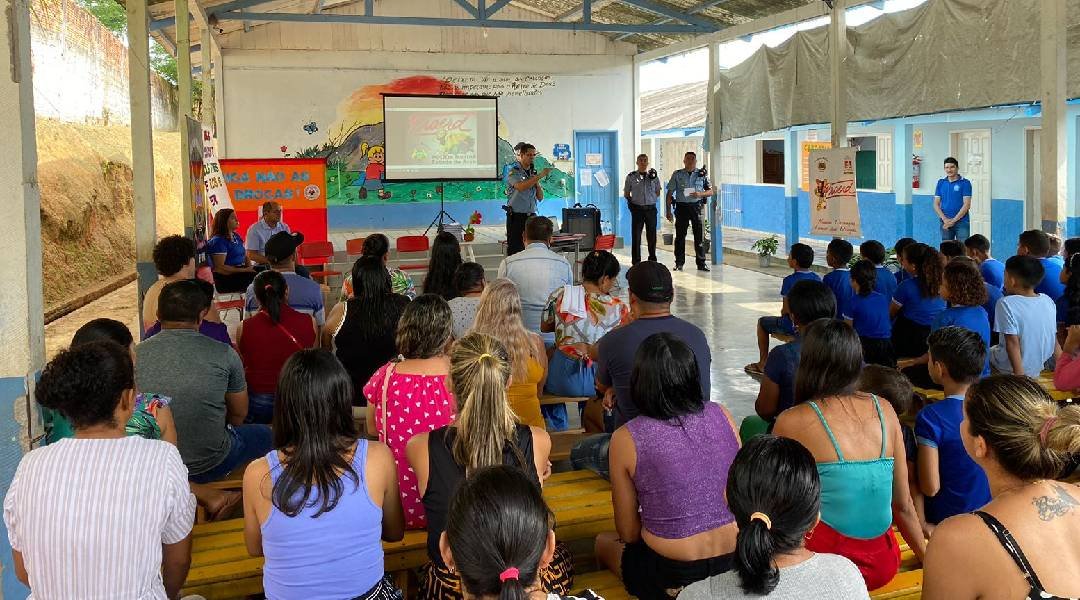 PM em parceria com a Prefeitura lançam o Proerd em escola de Cruzeiro do Sul
