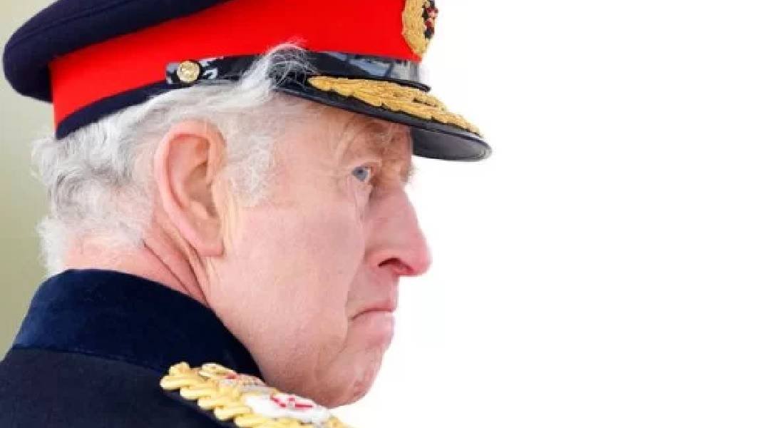 Lula embarca para coroação de Charles na quarta-feira (3/5)