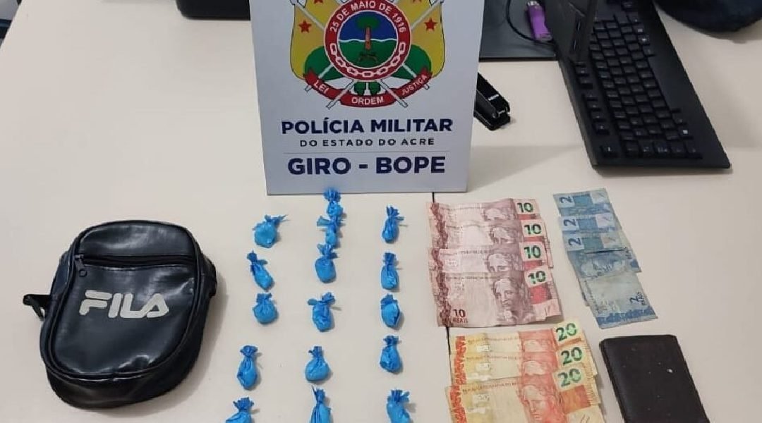 Dupla é presa por tráfico de drogas no Mocinha Magalhães