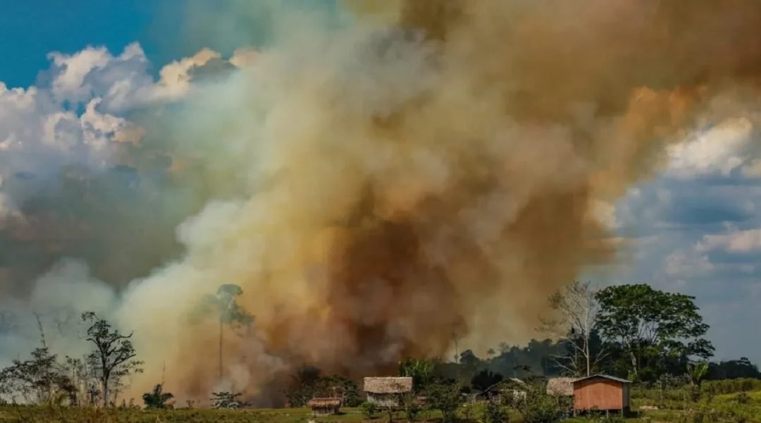 Queimadas urbanas e rurais podem gerar multas de até R$ 25 mil em Rio Branco, alerta prefeitura