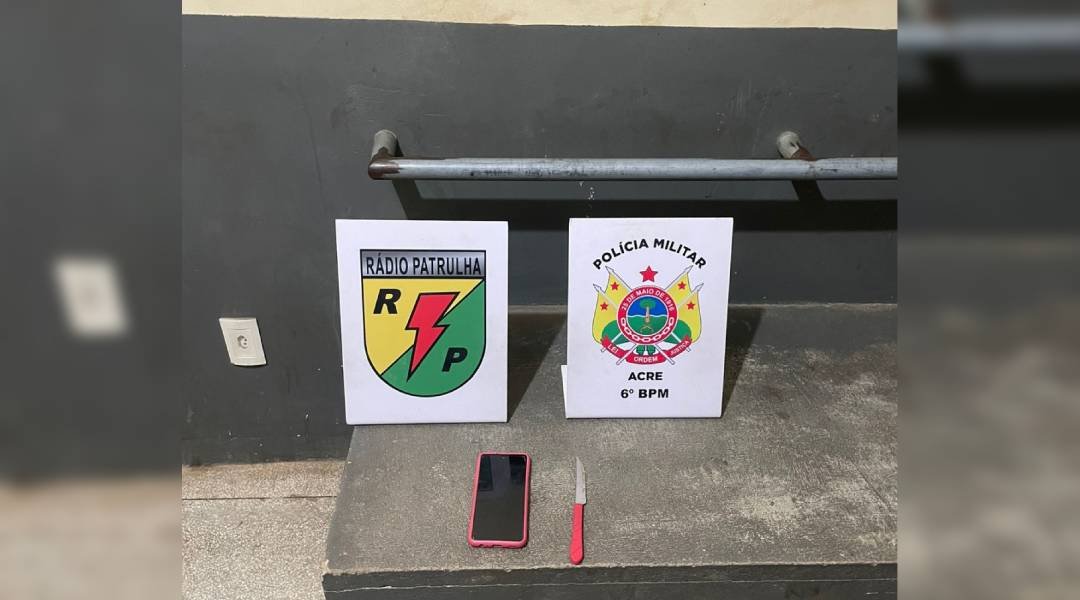 Policia Militar captura dois moradores de rua após roubo de celular no centro de Cruzeiro do Sul