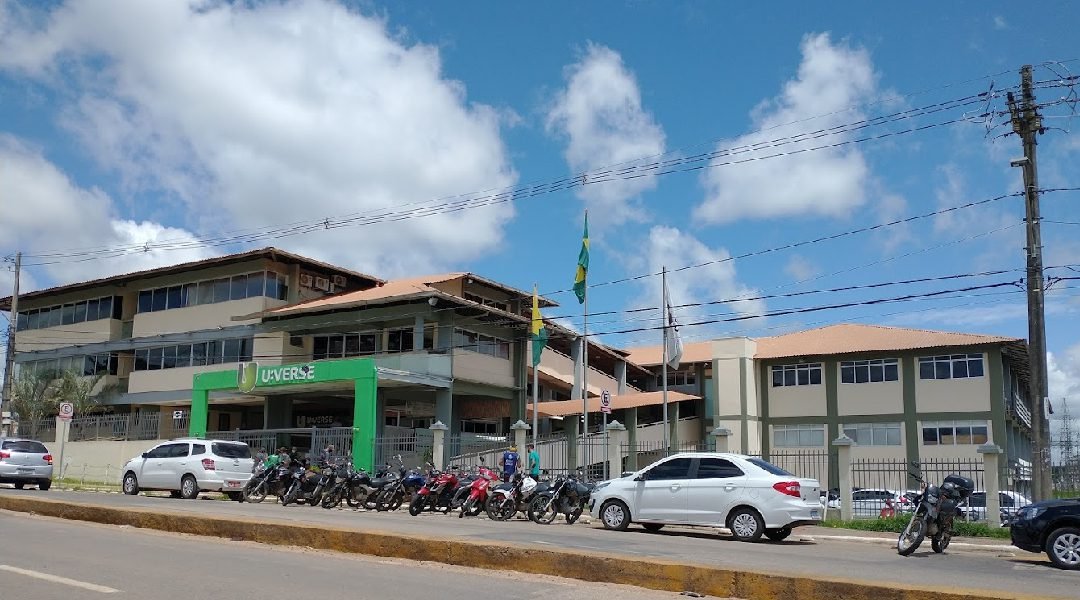 Alunos denunciam suposto fechamento da U:Verse, e Procon notifica instituição