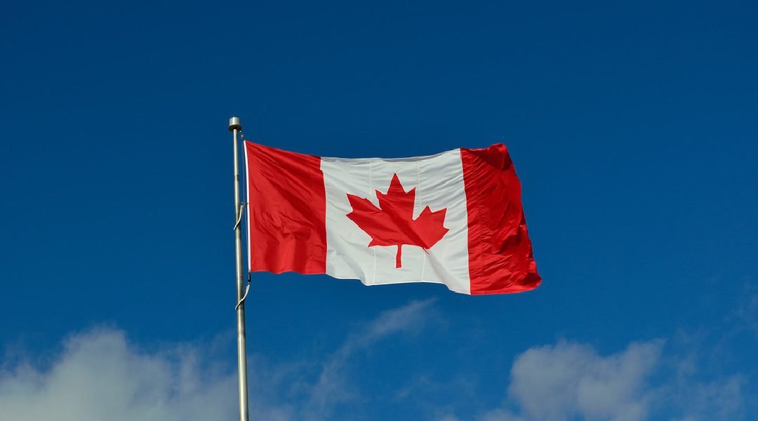 Acidente entre veículos no Canadá deixa ao menos 15 mortos