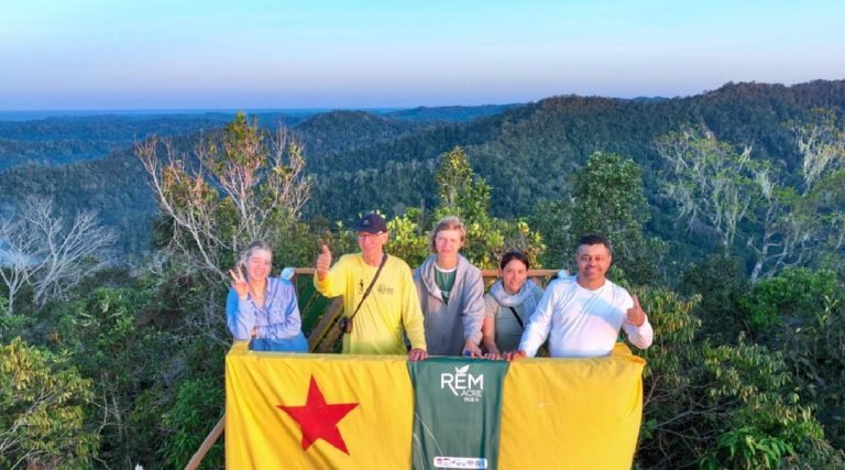 Na Serra do Divisor, parceiros internacionais do Acre monitoram investimentos ambientais no turismo de base comunitária