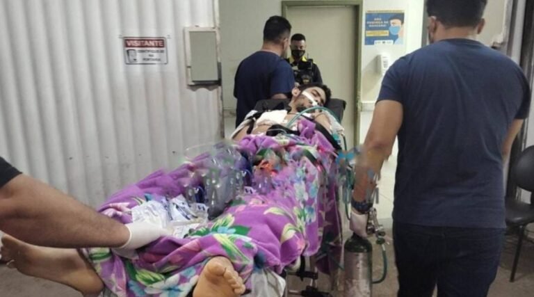 Jovem sofre acidente e tem pulmão perfurado por garrafa de vidro