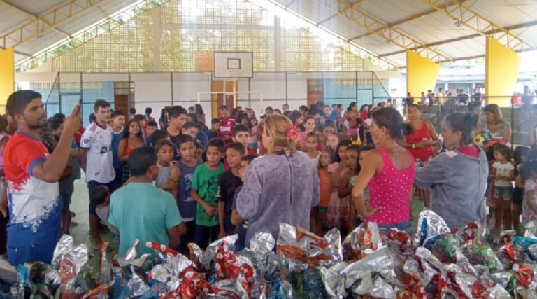 Comunidade do Miritizal organiza festival para arrecadar fundos e celebrar o dia das crianças em Cruzeiro do Sul