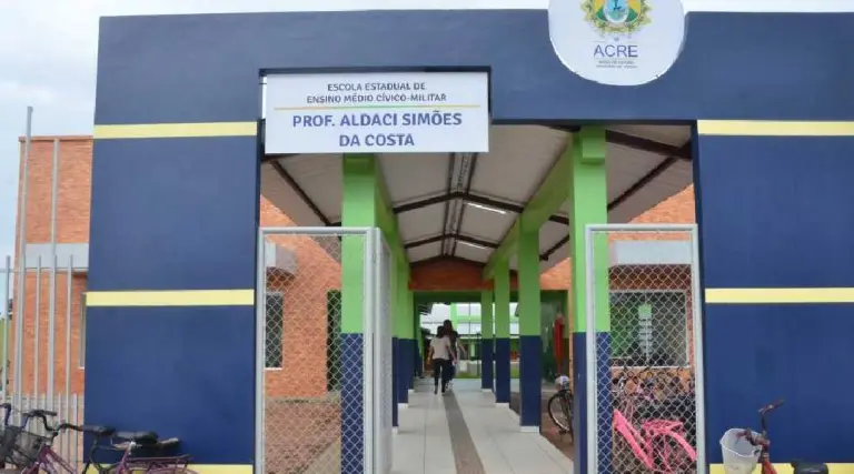 ‘Maior’ concurso efetivo da educação no Acre terá 2,5 mil vagas para professores