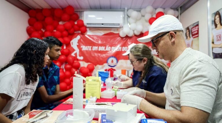 Na Expoacre Juruá, Hemonúcleo oferece teste de tipagem sanguínea e orientações sobre doação de sangue