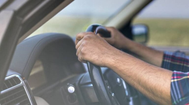 Motorista de aplicativo é resgatado após ser sequestrado em Cruzeiro do Sul