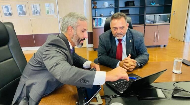 No DNIT, Barbary busca informações sobre projetos de reconstrução da BR 364 e da ponte de Rodrigues Alves