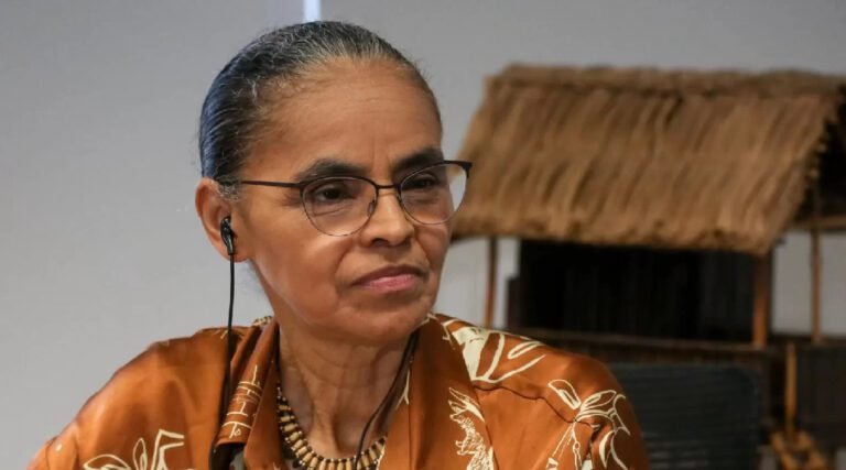 Mordomia oficial: Marina Silva usa jatinho da FAB até para voo de 25 minutos