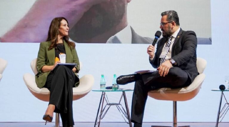 Senador Alan Rick lidera esforços para auxiliar agricultores afetados por praga em Cruzeiro do Sul