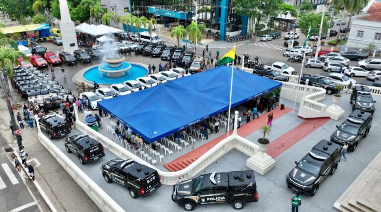 Governo do Acre faz entrega de veículos ao Iapen e à Secretaria de Assistência Social e Direitos Humanos