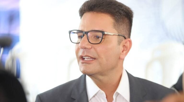 Gladson oficializa aumento nas emendas parlamentares dos deputados na Aleac