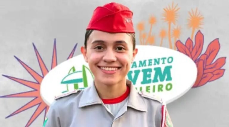 Aluna Sâmila representará o Estado do Acre na etapa Nacional do Concurso Parlamento Jovem Brasil em Brasília