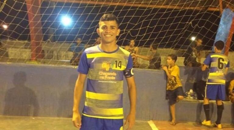 Professor de escolinha de futebol é preso por abusar e estuprar virtualmente garoto de 11 anos em Cruzeiro do Sul