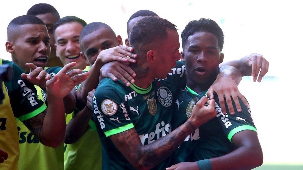 palmeiras-vence-o-fluminense-e-fica-perto-do-titulo-do-brasileirao