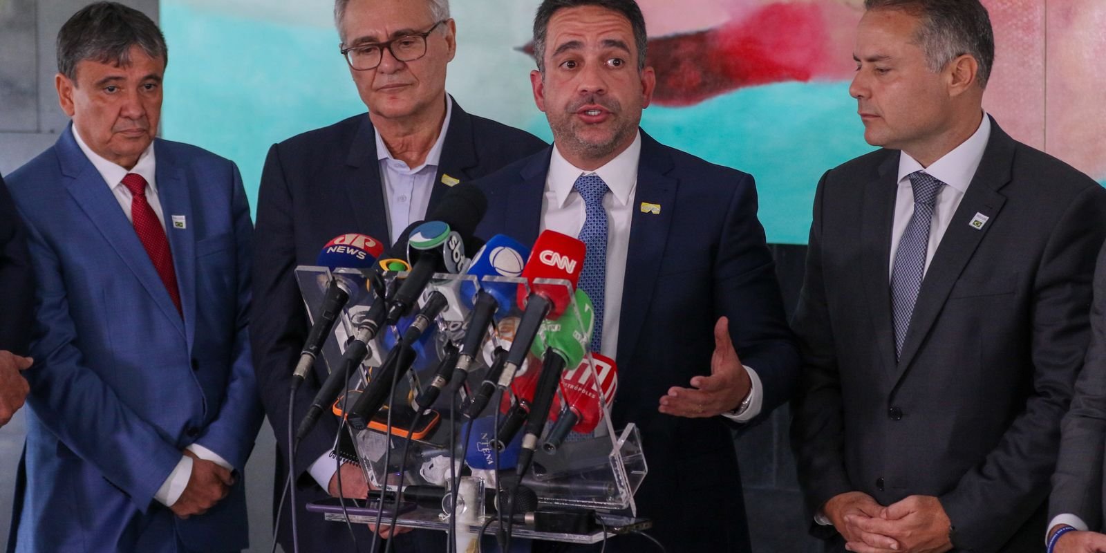 governo-federal-pagara-auxilio-a-pescadores-e-marisqueiras-de-maceio governo-federal-pagara-auxilio-a-pescadores-e-marisqueiras-de-maceio