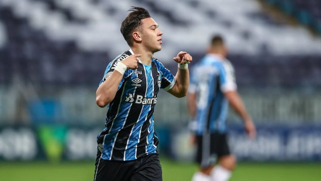 clube-formador-de-pepe-rejeita-proposta-por-divida-e-'treta'-com-o-gremio-ganha-novo-capitulo