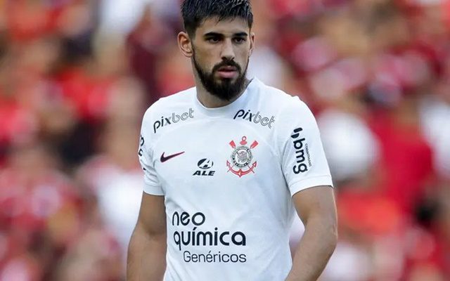 time-espanhol-tem-interesse-em-bruno-mendez,-que-negocia-com-flamengo