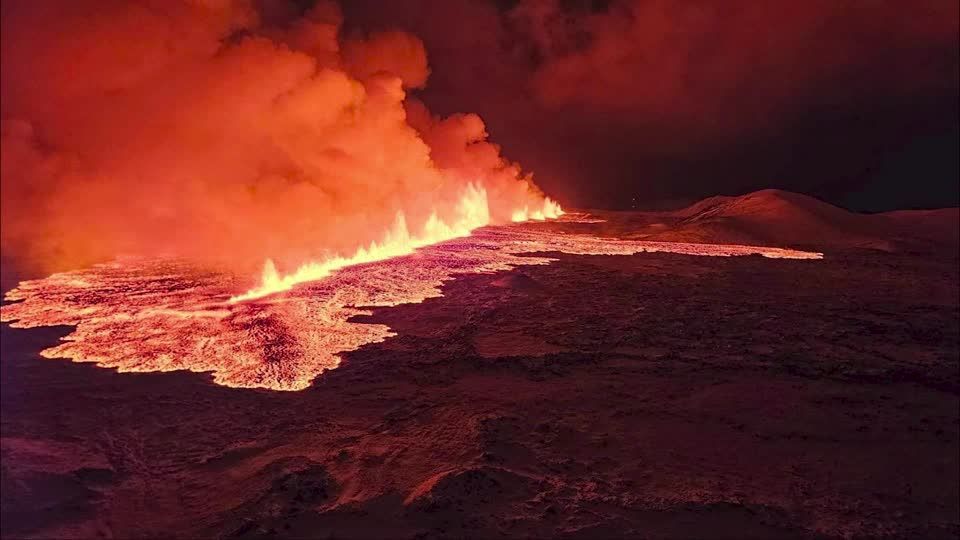 nuvem-de-poluicao-toxica-pode-atingir-capital-da-islandia-apos-erupcao-vulcanica-|-cnn-brasil