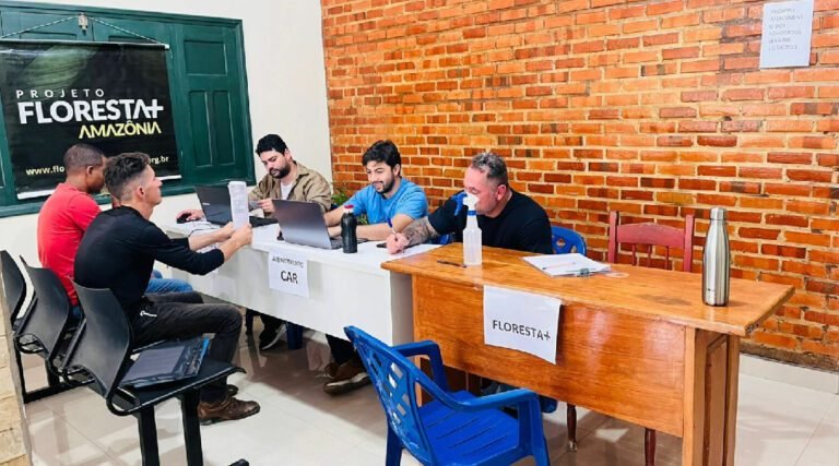 Governo do Acre proporciona apoio a produtores e comunidades com mutirões de regularização e atividades de educação ambiental