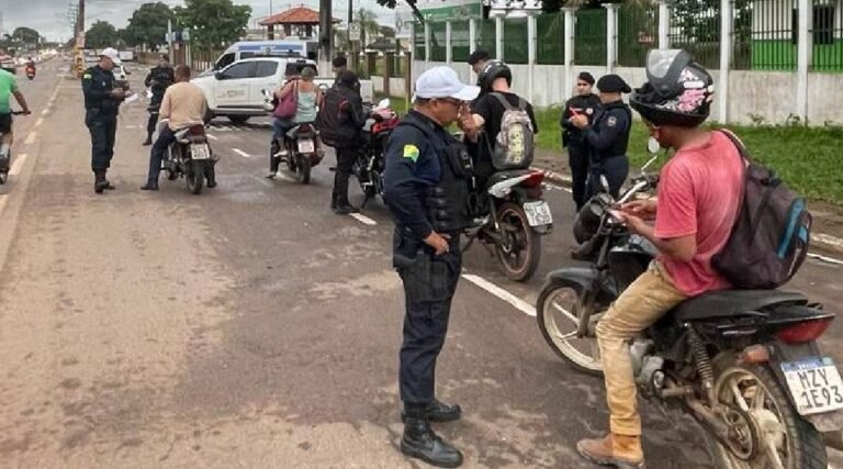 Polícia Militar segue com 2ª fase da Operação Papai Noel em todo o estado