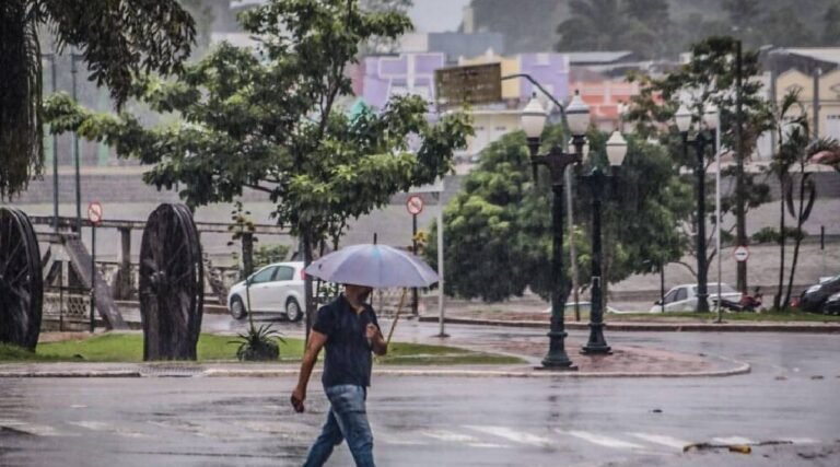 Inmet alerta para chuvas e ventos intensos nesta quinta e sexta no Acre