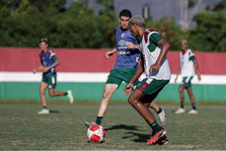 pre-temporada-anima-e-isaac-ve-fluminense-pronto-para-jogos-e-campeonatos