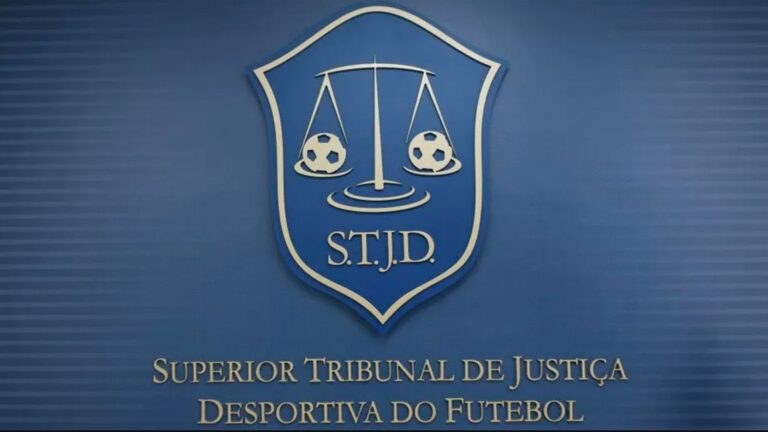 jogador-punido-pelo-stjd-tem-contrato-rescindido-pelo-america-mg