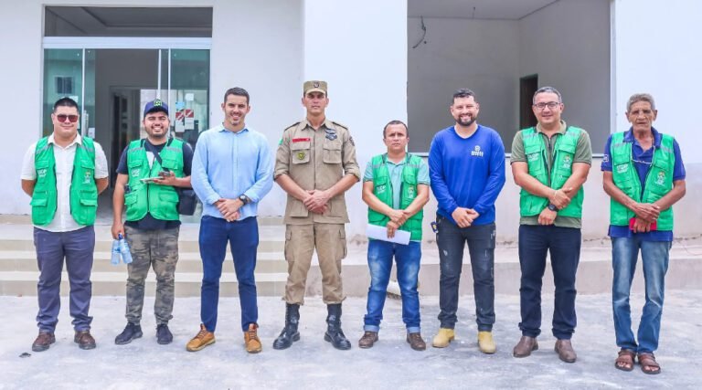 Estado vistoria e acompanha avanços de obras em Cruzeiro do Sul