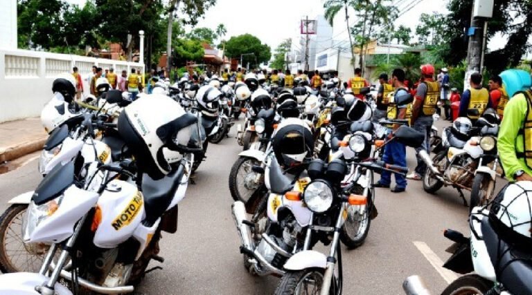 Idoso de 80 anos morre atropelado por motocicleta ao atravessar rua no interior do Acre