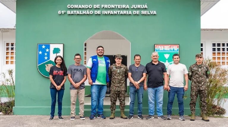 Prefeitura de Cruzeiro do Sul e 61°BIS vão executar projetos esportivos no município