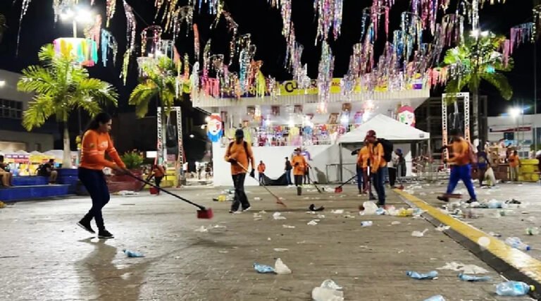 Prefeitura de Cruzeiro do Sul realiza a coleta de mais de 7 toneladas de lixo durante o carnaval