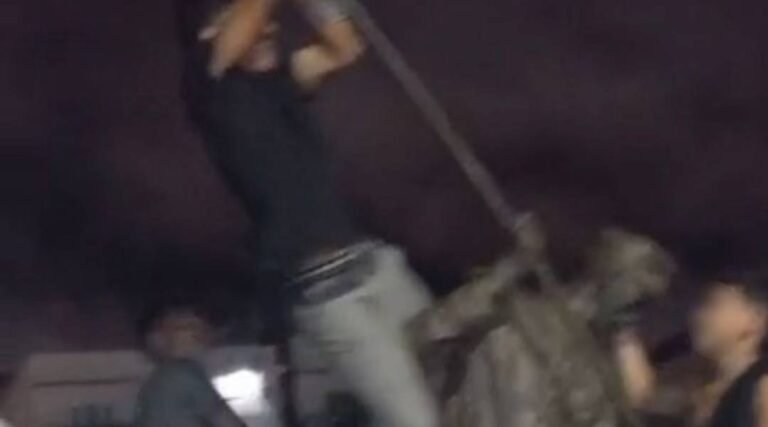 FEM denuncia vândalos que quebraram haste da estátua de Marechal Thaumaturgo de Azevedo