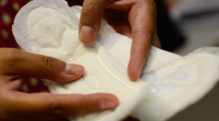 Saiba como ter acesso a absorventes gratuitos no Acre