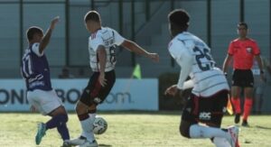 flamengo-x-aucas,-libertadores-sub-20:-onde-assistir,-escalacoes-e-arbitragem