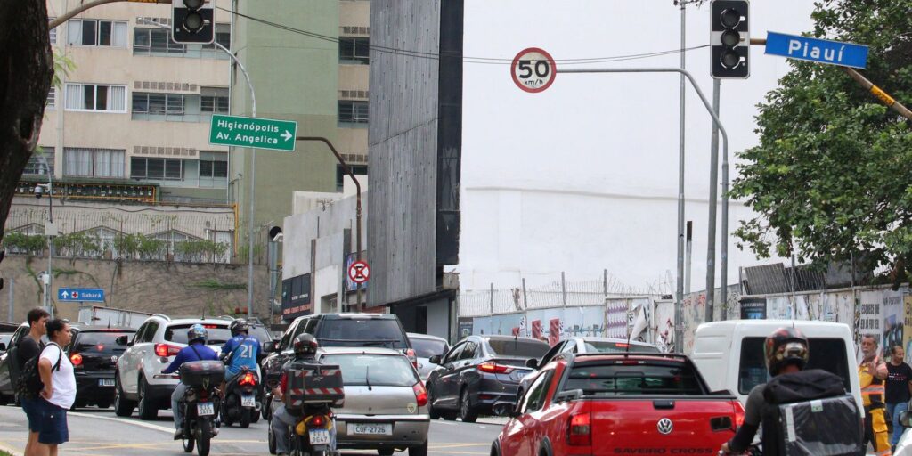 falta-de-energia-em-sp-faz-empresas-dispensarem-funcionarios-mais-cedo