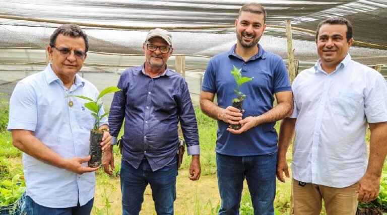 Gonzaga e Nicolau incentivam a cafeicultura no Acre; governador Gladson vai distribuir mudas para produtores de café