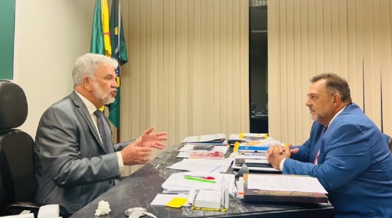 Mais desenvolvimento para o Juruá: Petecão e Barbary garantem R$ 20 milhões para novo porto em Cruzeiro do Sul