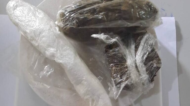 Três mulheres são presas ao tentar entrar com droga em presídio no Acre