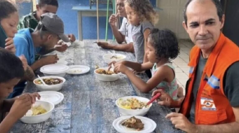 Escolas de Cruzeiro do Sul são usadas como abrigo devido enchente do Rio Juruá
