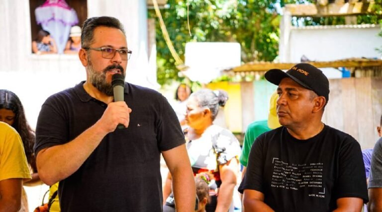 Alan Rick garante abastecimento de água em comunidades rurais de Porto Walter
